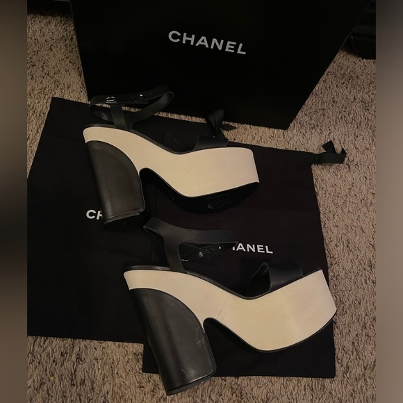 Chanel Ankle Strap Leather Platform 39.5 - Picture 10 of 14